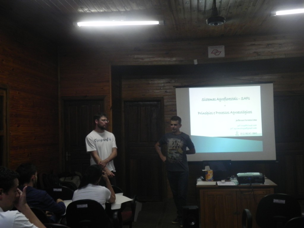 Jefferson e Marcelo agradecem a presença de todos.