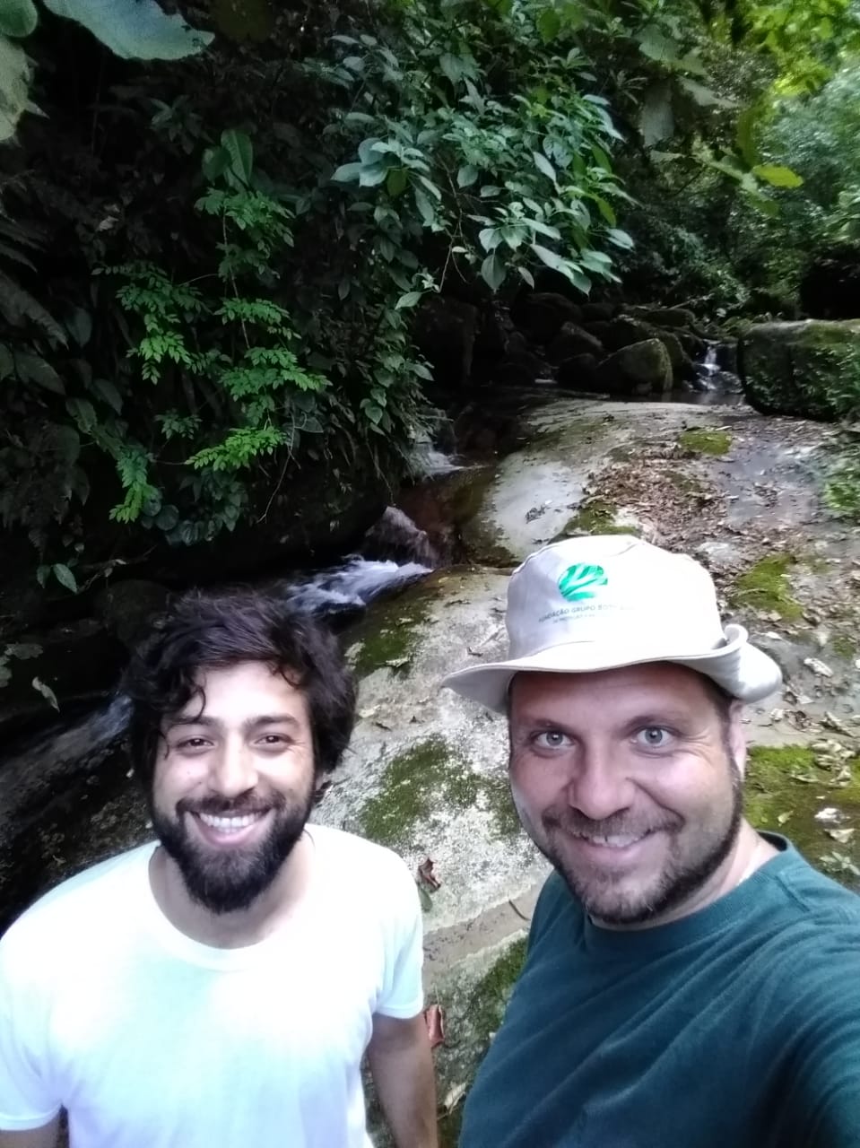Membros da equipe em visita técnica em área de execução do Projeto no Paraná - Pedro Calixto e Peterson Leivas