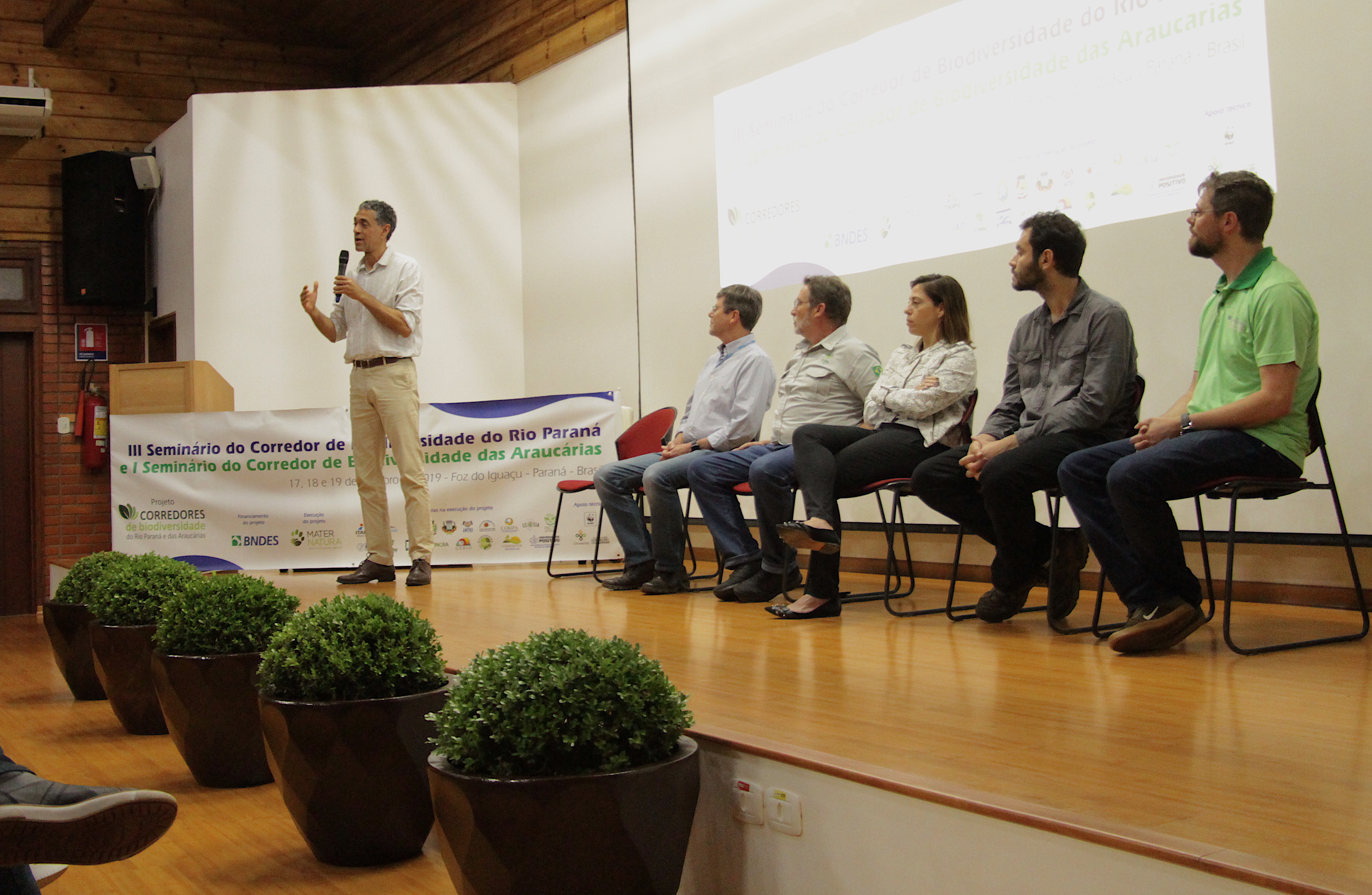 Marcio Costa, do BNDES, durante abertura oficial dos seminários.